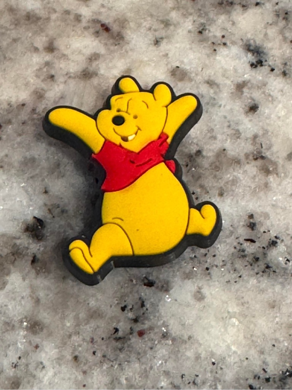 CROCS Winnie the Pooh Yellow and Red Jibbitz Charm